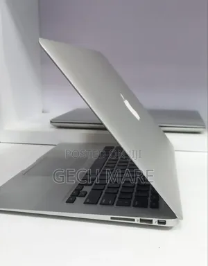 New Laptop Apple MacBook Air 2017 8GB Intel Core i7 SSD 128GB