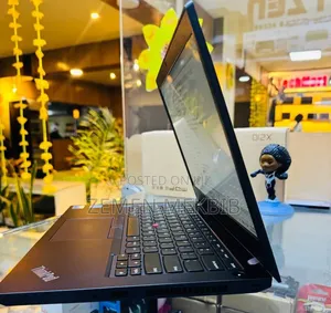 New Laptop Lenovo L14 G1 8GB Intel Core i5 SSD 256GB
