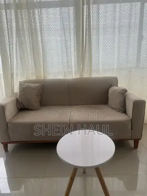Like New 5 Seater Sofa