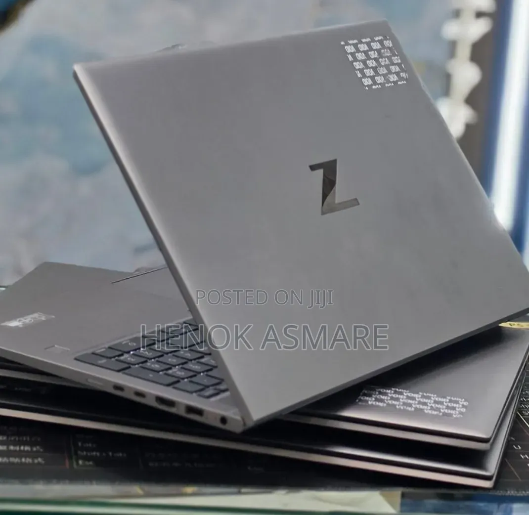New Laptop HP ZBook 15 16GB Intel Core i5 SSD 512GB