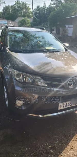 Toyota RAV4 LE 4dr SUV (2.5L 4cyl 6A) 2015 Blue