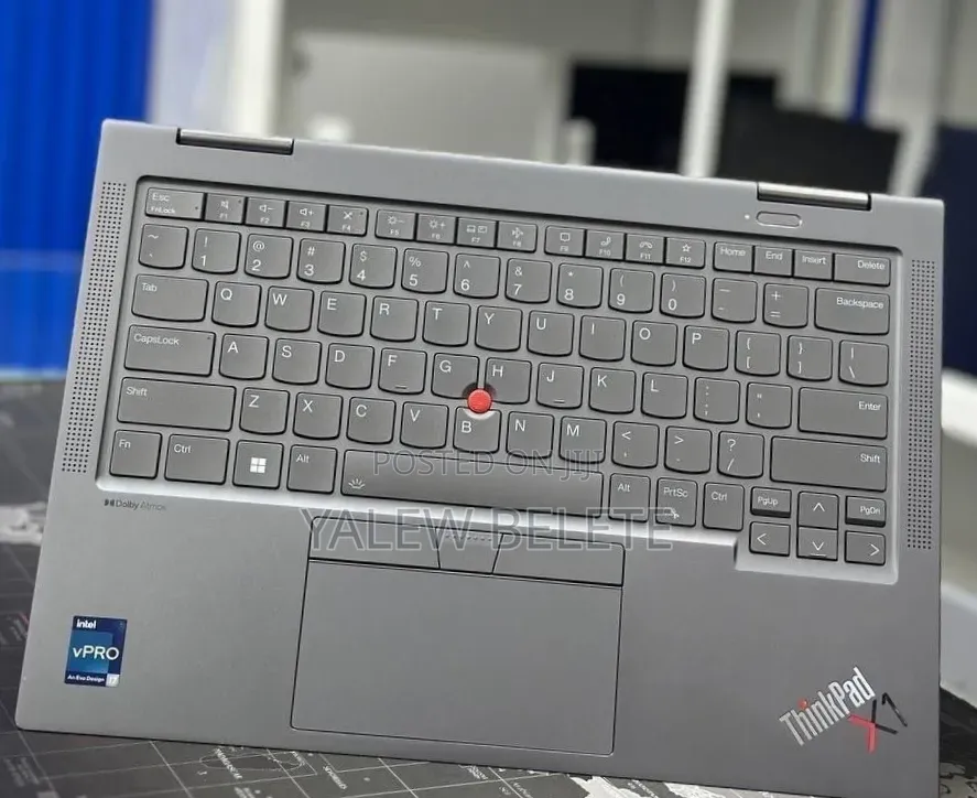 New Laptop Lenovo ThinkPad X1 Yoga 32GB Intel Core i7 SSD 512GB