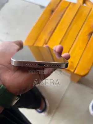 New Apple iPhone 16 Pro Max 256 GB Bronze