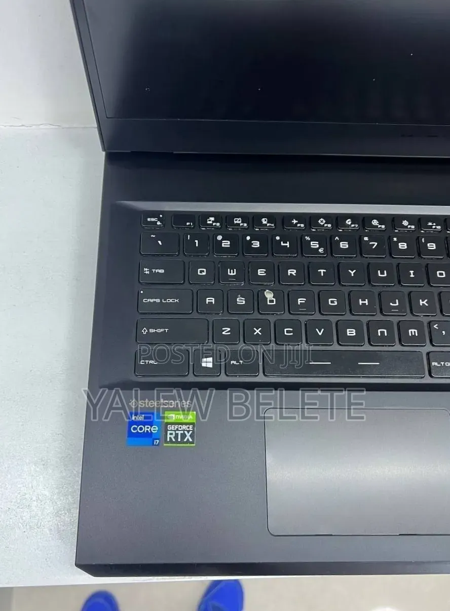 New Laptop MSI GP75 Leopard 16GB Intel Core i7 SSD 1T