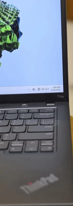 New Laptop Lenovo ThinkPad T14s G4 32GB Intel Core i7 SSD 512GB