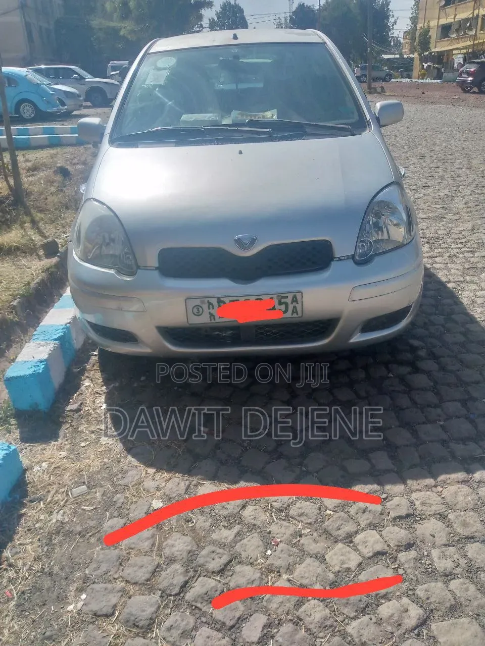 Toyota Vitz 2002 Silver