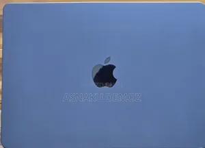 New Laptop Apple MacBook Air 2025 M4 16GB Apple M4 SSD 256GB