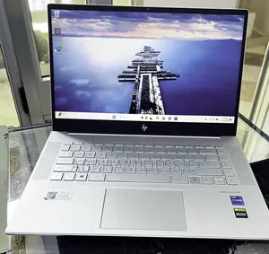 New Laptop HP 16GB Intel Core i7 SSD 512GB