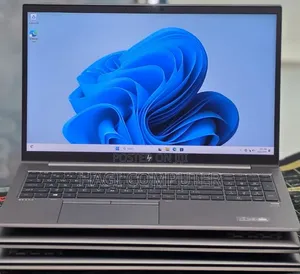 New Laptop HP ZBook 15 16GB Intel Core i5 SSD 512GB