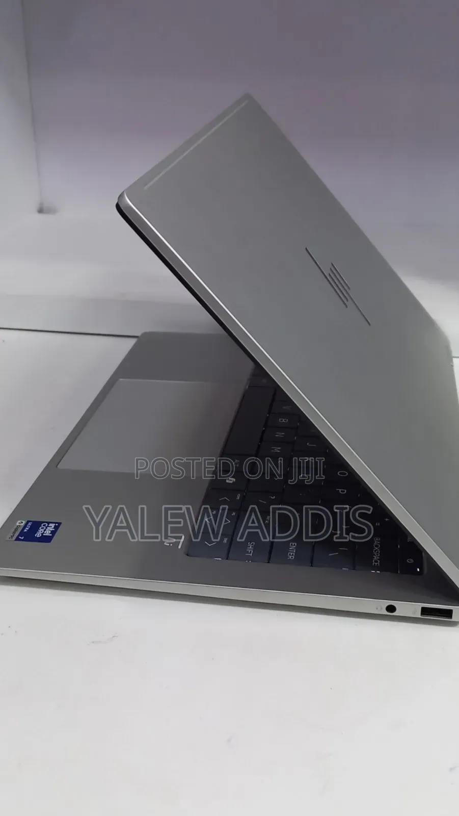 New Laptop HP OmniBook X Flip 14" 16GB Intel Core Ultra 7 SSD 1T