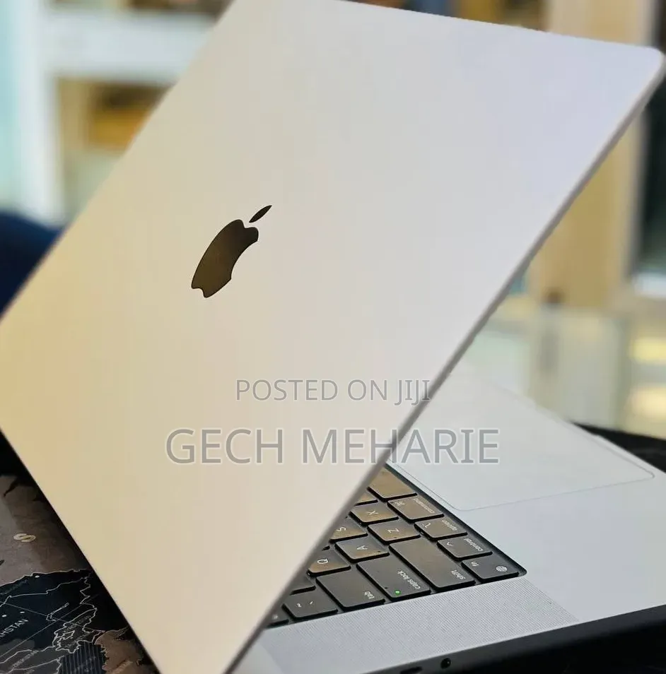 New Laptop Apple MacBook Pro 2021 M1 32GB Apple M1 Pro SSD 1T