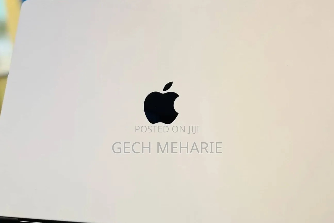 New Laptop Apple MacBook Pro 2021 M1 32GB Apple M1 Pro SSD 1T