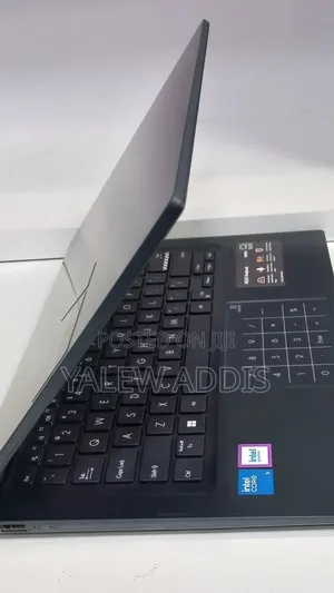 New Laptop Asus Vivobook 14 16GB Intel Core 5 SSD 512GB