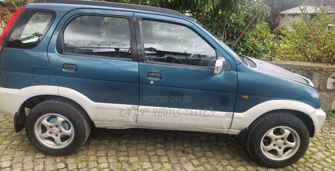 Daihatsu Terios CL 1998 Blue