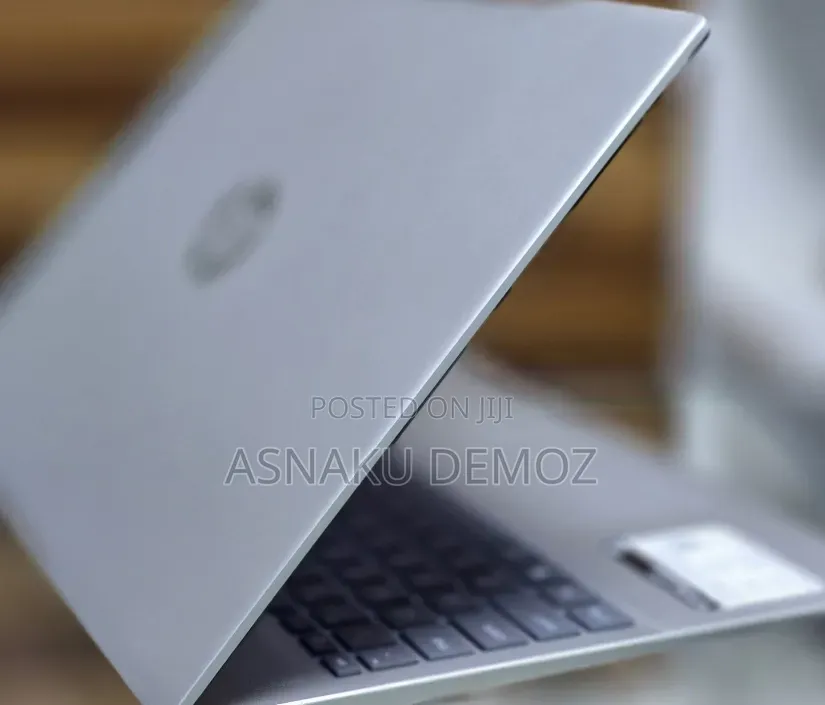 New Laptop HP Pavilion 15 8GB Intel Core Ultra 5 SSD 512GB