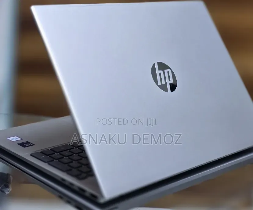 New Laptop HP Pavilion 15 8GB Intel Core Ultra 5 SSD 512GB