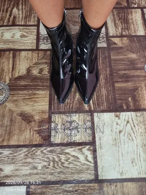 Woman Boots