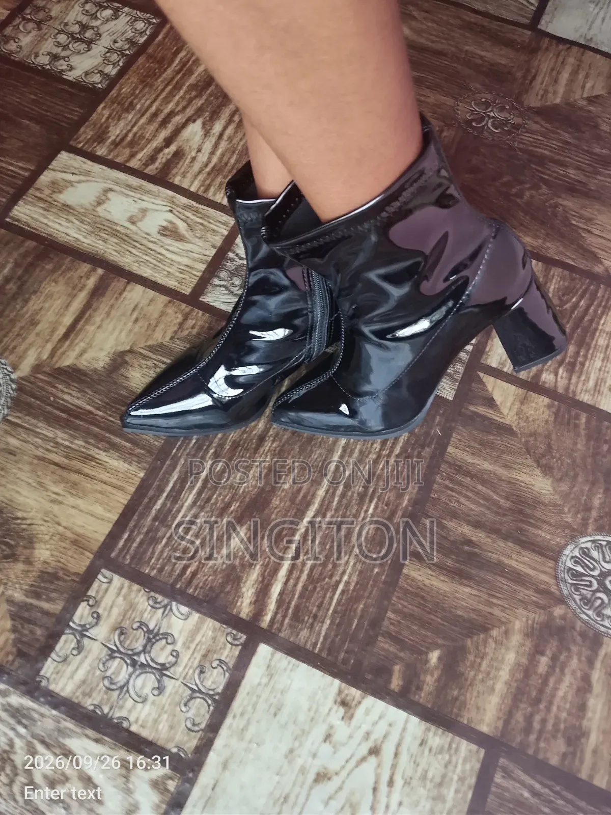 Woman Boots