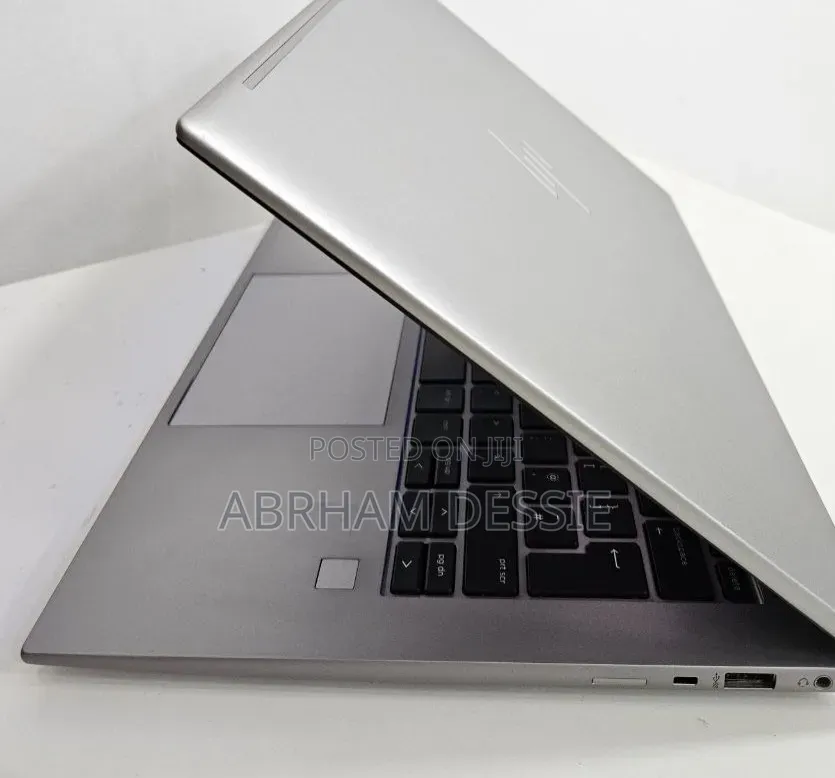 New Laptop HP 16GB Intel Core i5 SSD 512GB