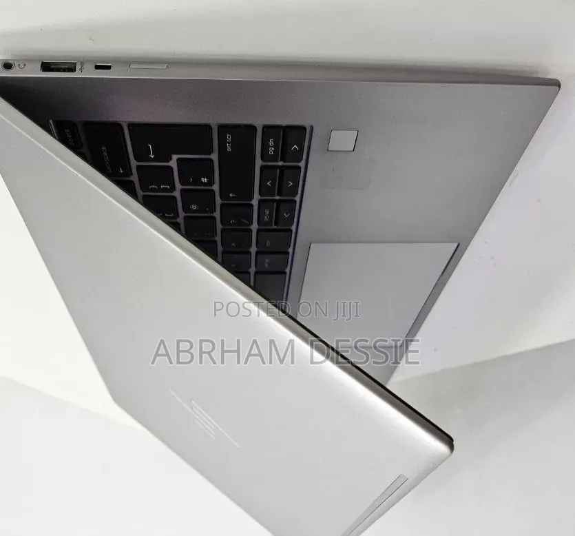 New Laptop HP 16GB Intel Core i5 SSD 512GB