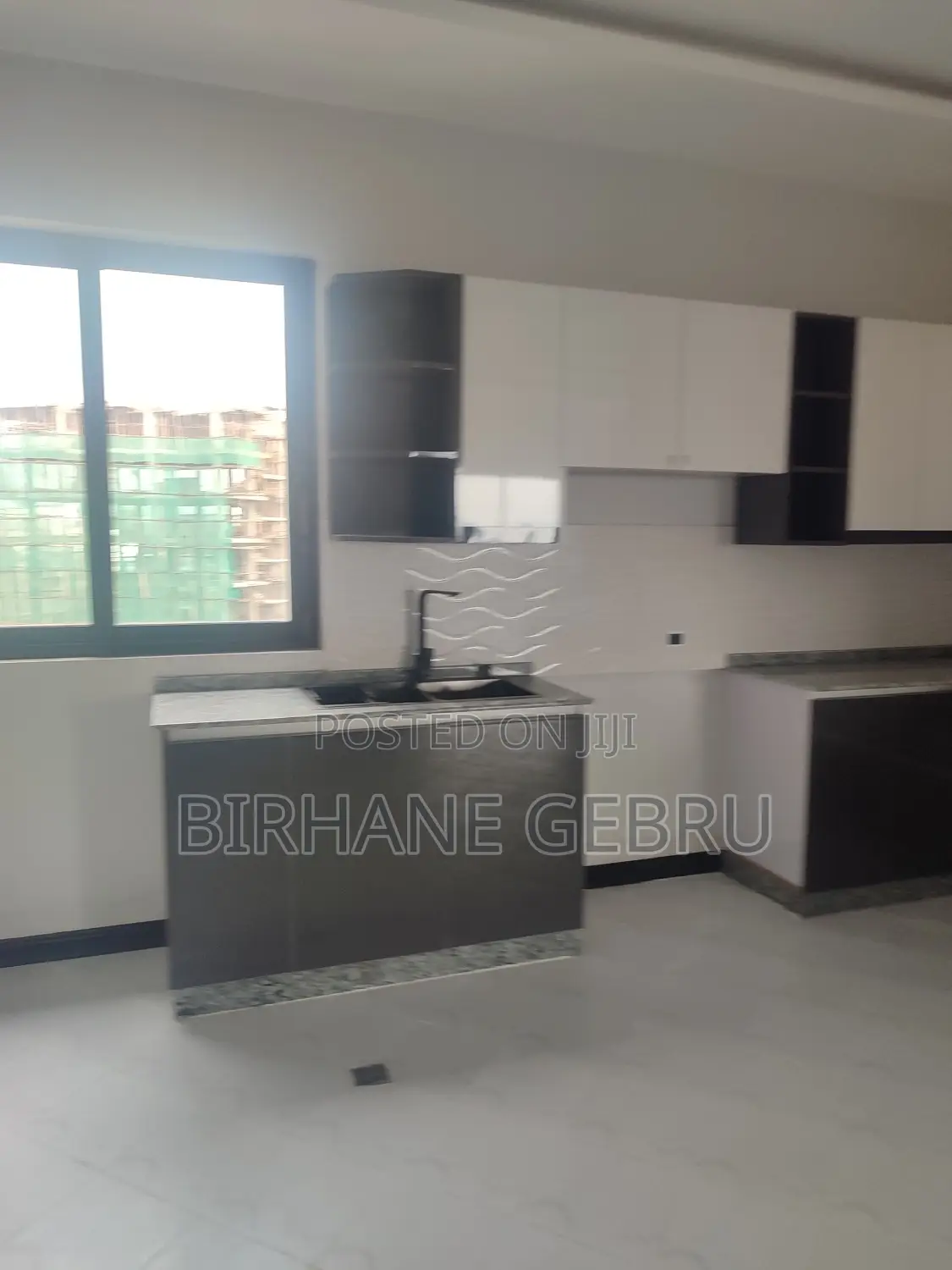 4bdrm Apartment in Luxury Apartiment, Kirkos for rent