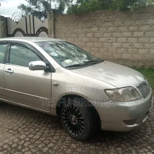 Toyota Corolla 2003 Gold