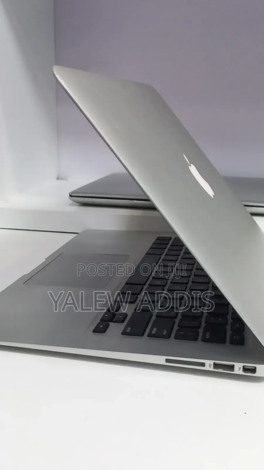 New Laptop Apple MacBook Air 2017 8GB Intel Core i7 SSD 128GB