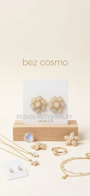 Jewelry Set [Necklace and Earrings]
