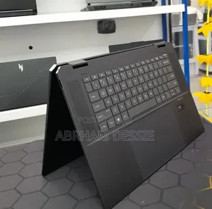 New Laptop HP Spectre 16GB Intel Core Ultra 7 SSD 1T