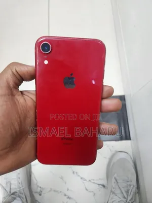 Apple iPhone XR 64 GB Red