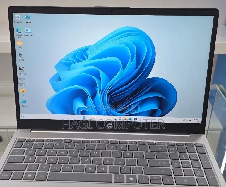 New Laptop HP Stream Notebook 16GB Intel Core i7 SSD 1T