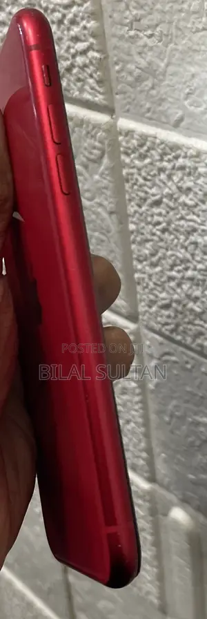 Apple iPhone 11 64 GB Red