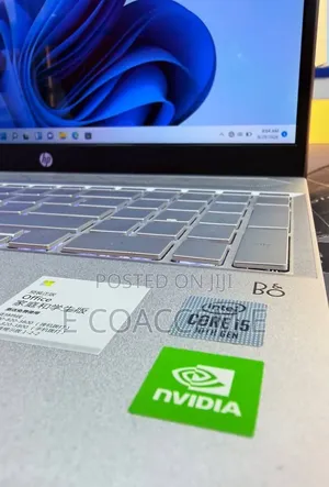 New Laptop HP 16GB Intel Core i5 SSD 512GB
