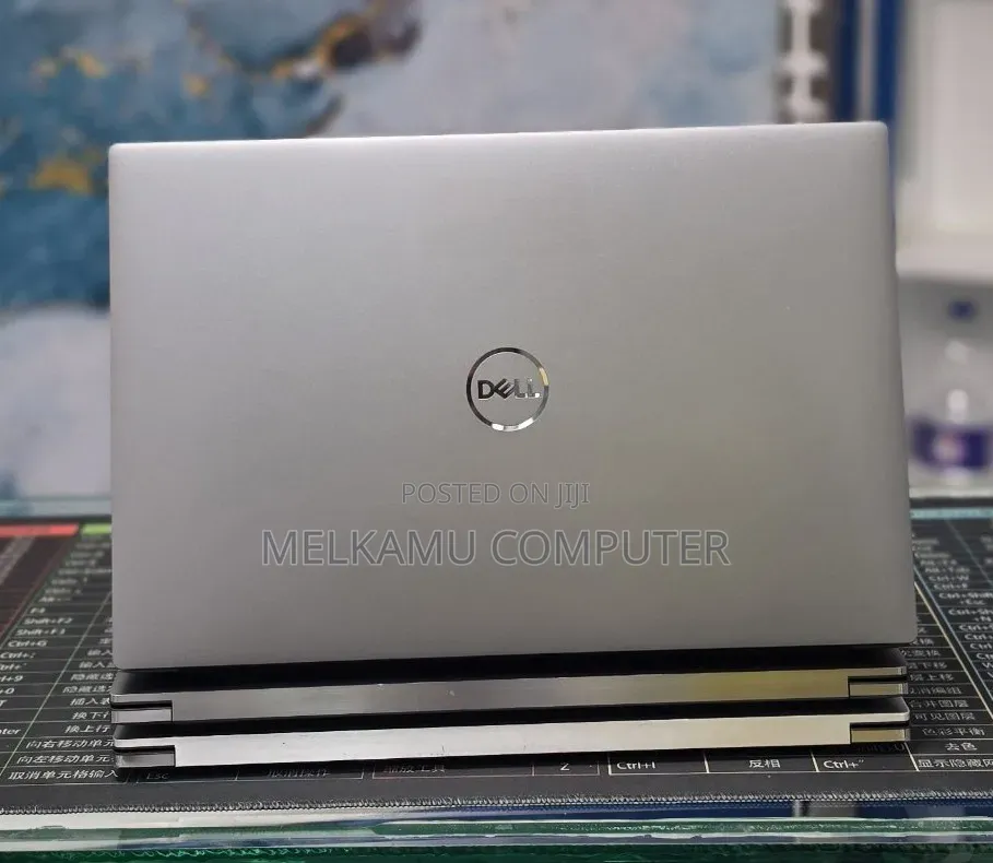 New Laptop Dell Precision 5560 32GB Intel Core i7 SSD 1T