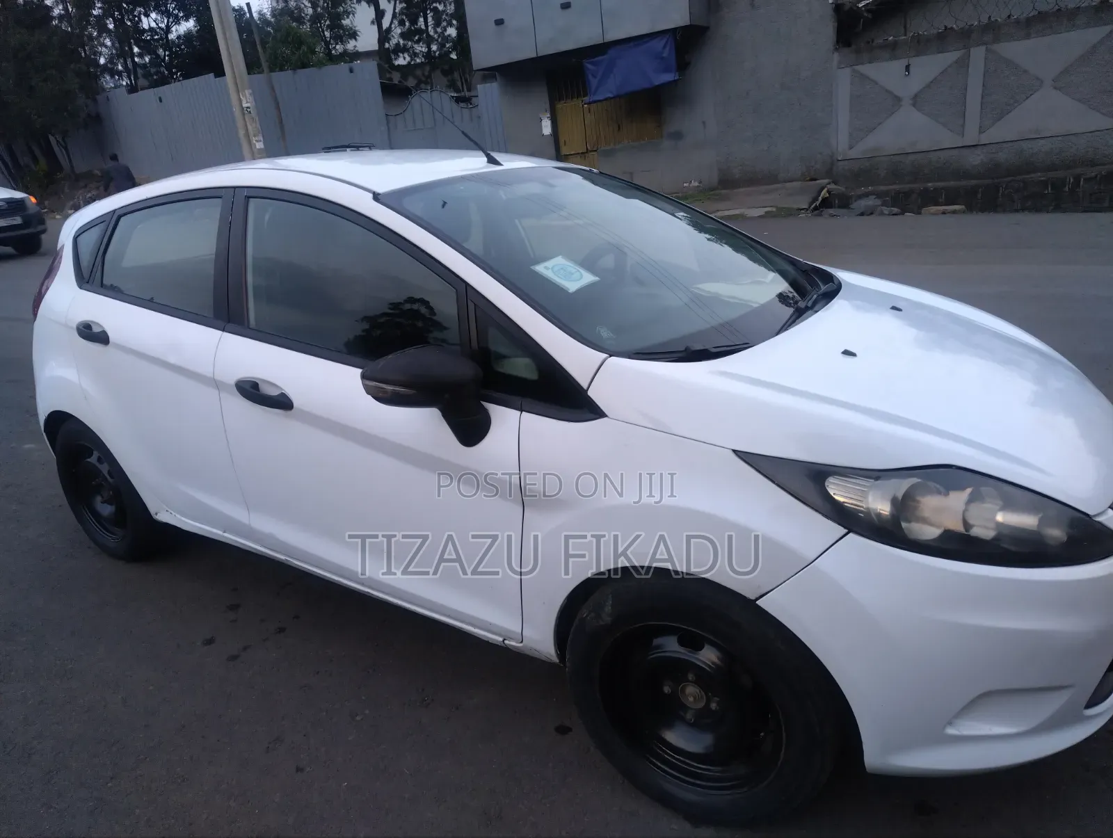 Ford Fiesta SEL 2011 White