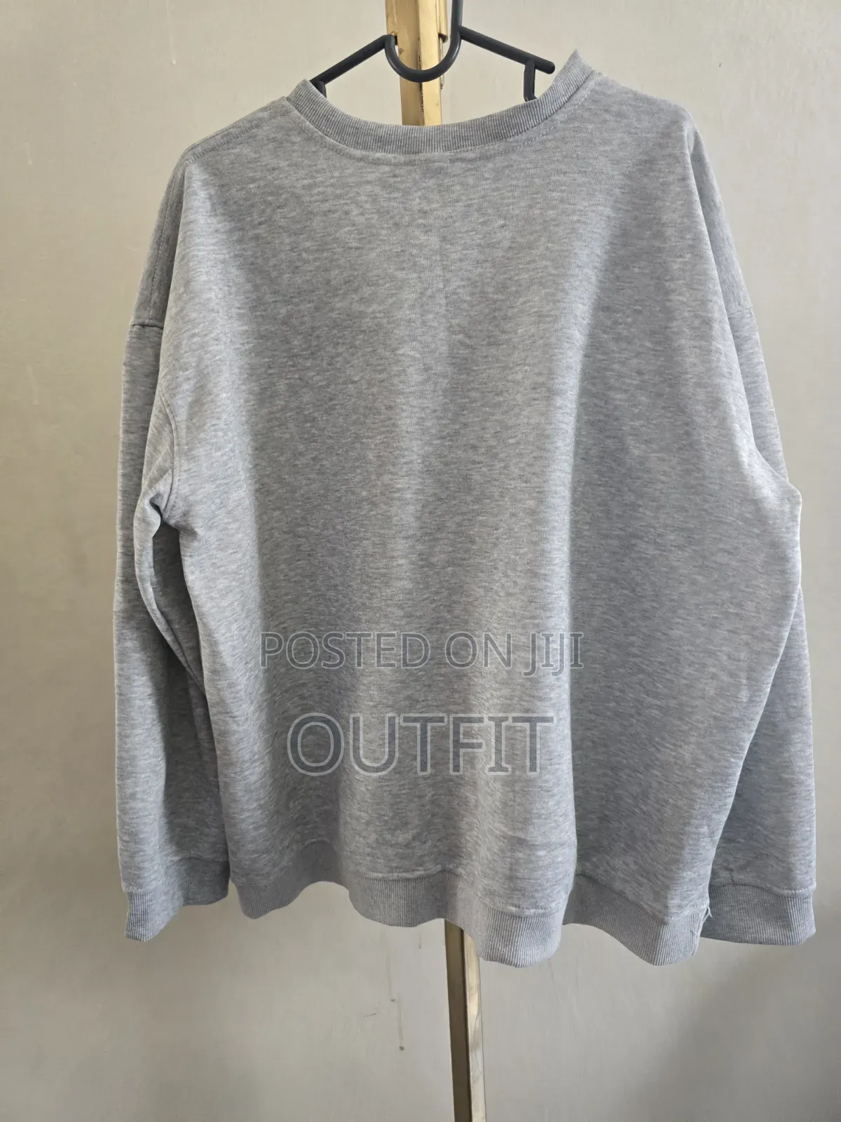 Zipper Sleeve Sweatshirt