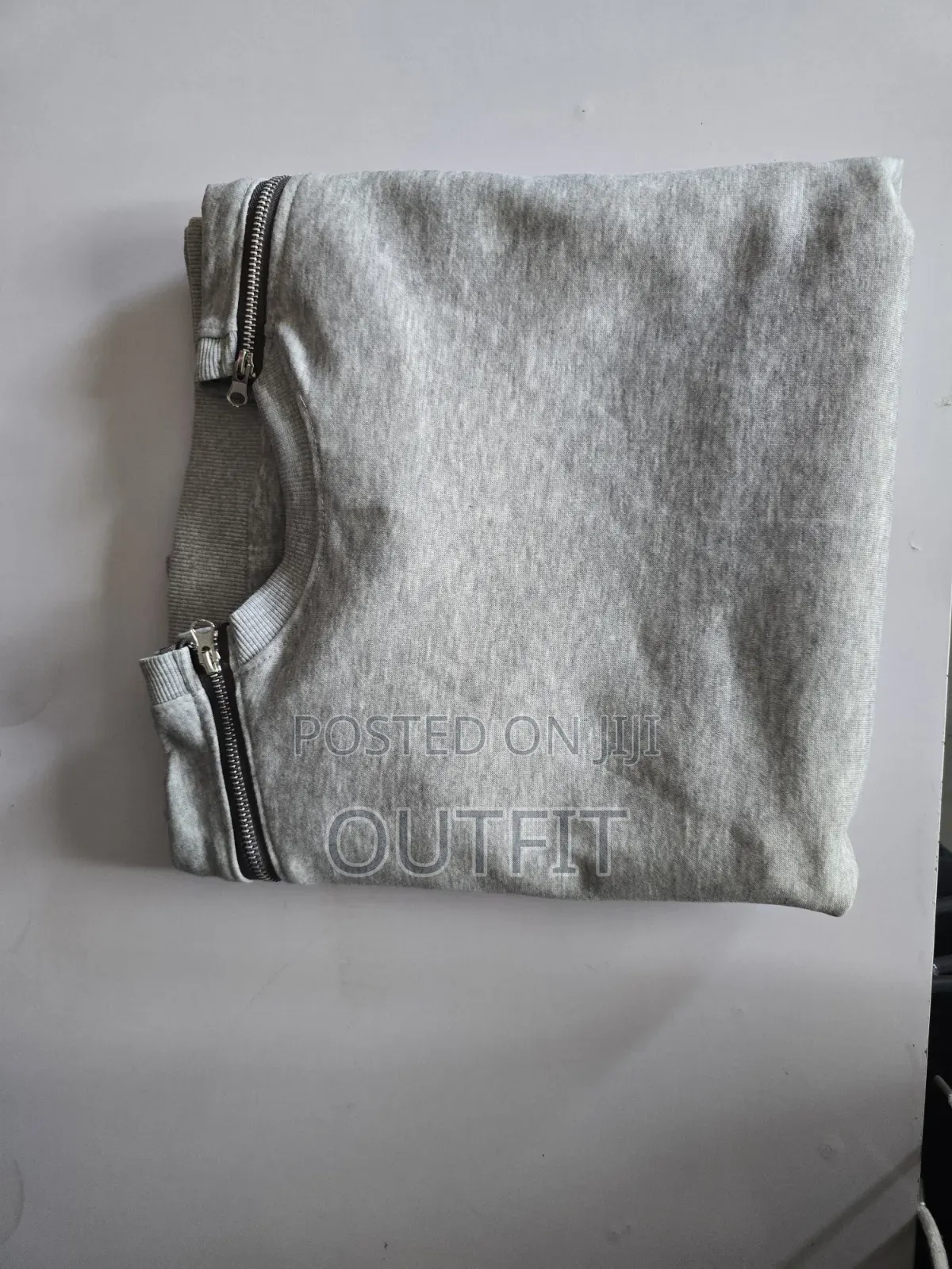 Zipper Sleeve Sweatshirt