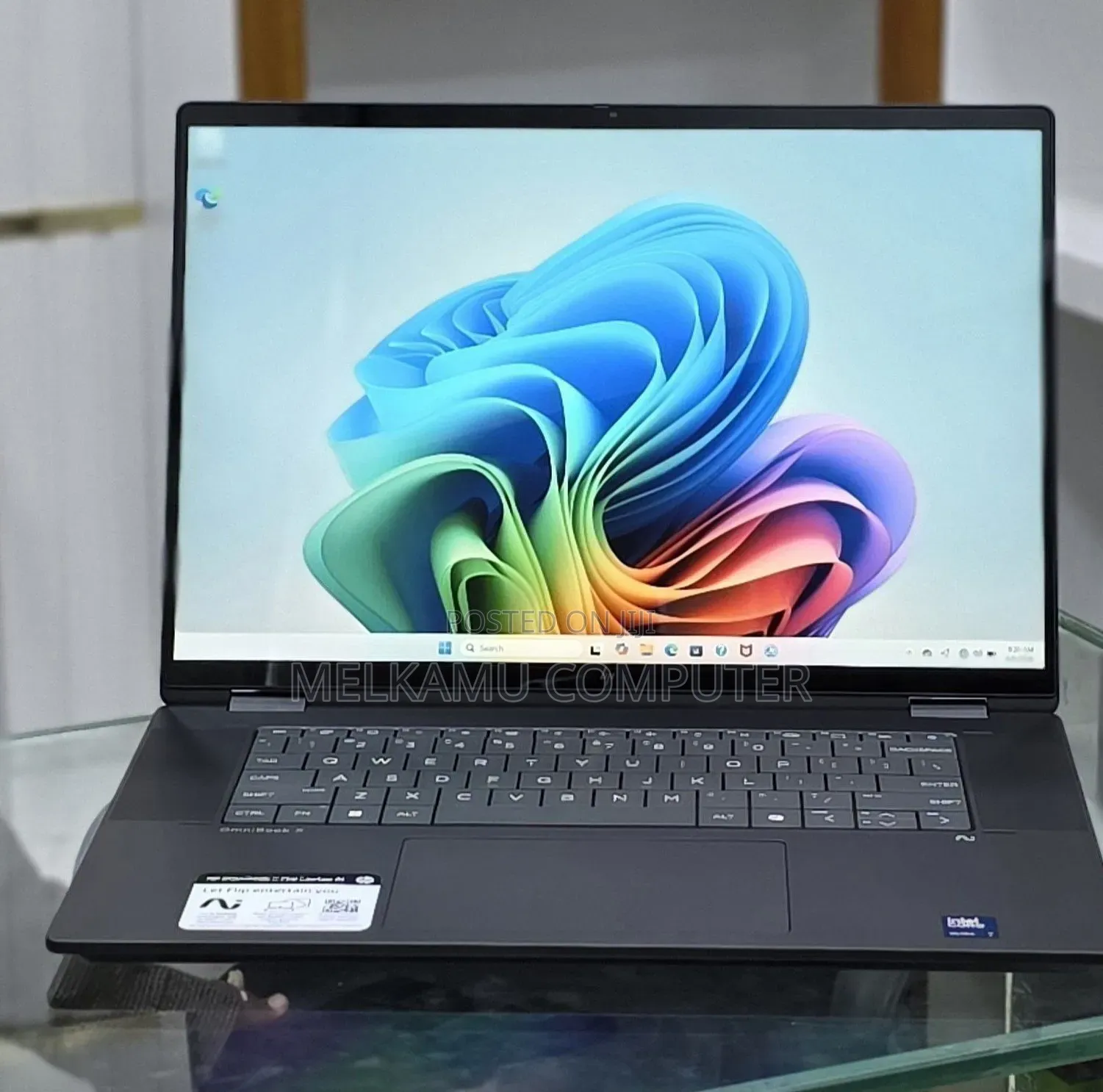 New Laptop HP OmniBook X Flip 16" 16GB Intel Core Ultra 7 SSD 1T