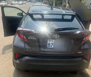 Toyota C-HR 2020 Gray