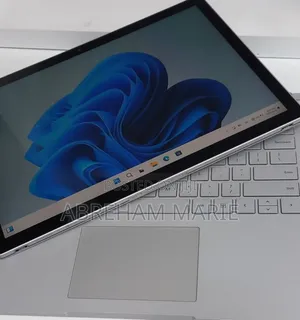 New Laptop Microsoft Surface Book 2 16GB Intel Core i7 SSD 512GB
