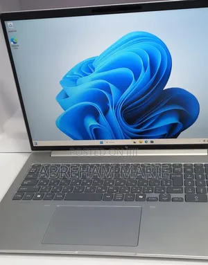 New Laptop HP EliteBook 660 G11 16GB Intel Core Ultra 7 SSD 512GB