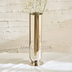 Metallic Vase አበባ ማስቀመጫ