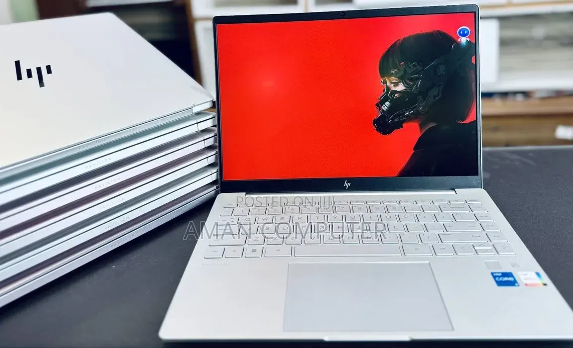 New Laptop HP Pavilion 14 16GB Intel Core i5 SSD 512GB