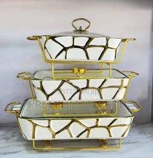Cheafing Dish 3 Set Porcelain የብረት ማቆሚያዎች ያሉት ባለ ሶስት የሸክላ ሼፊንግ ዲሽ