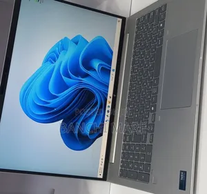 New Laptop HP EliteBook 660 G11 16GB Intel Core Ultra 7 SSD 512GB