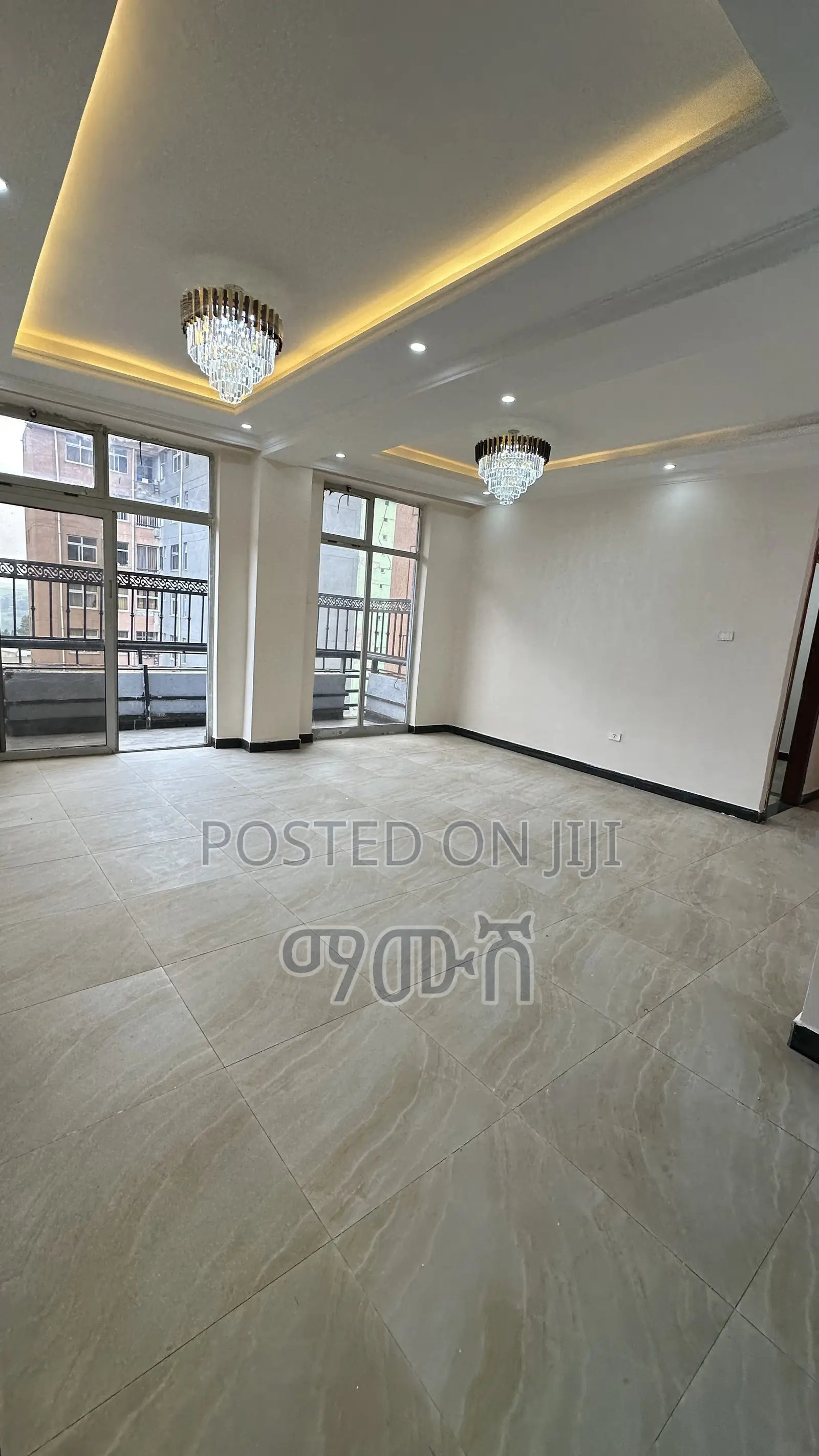 Furnished 3bdrm Condo in አያት, Bole for sale