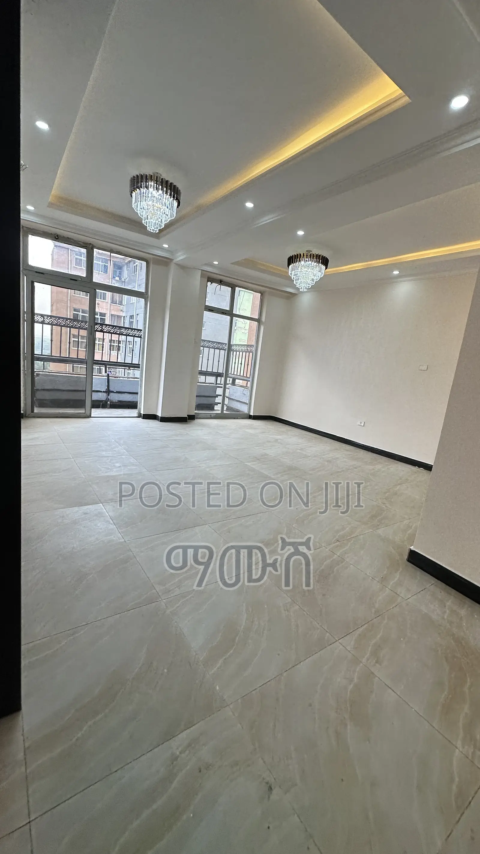 Furnished 3bdrm Condo in አያት, Bole for sale