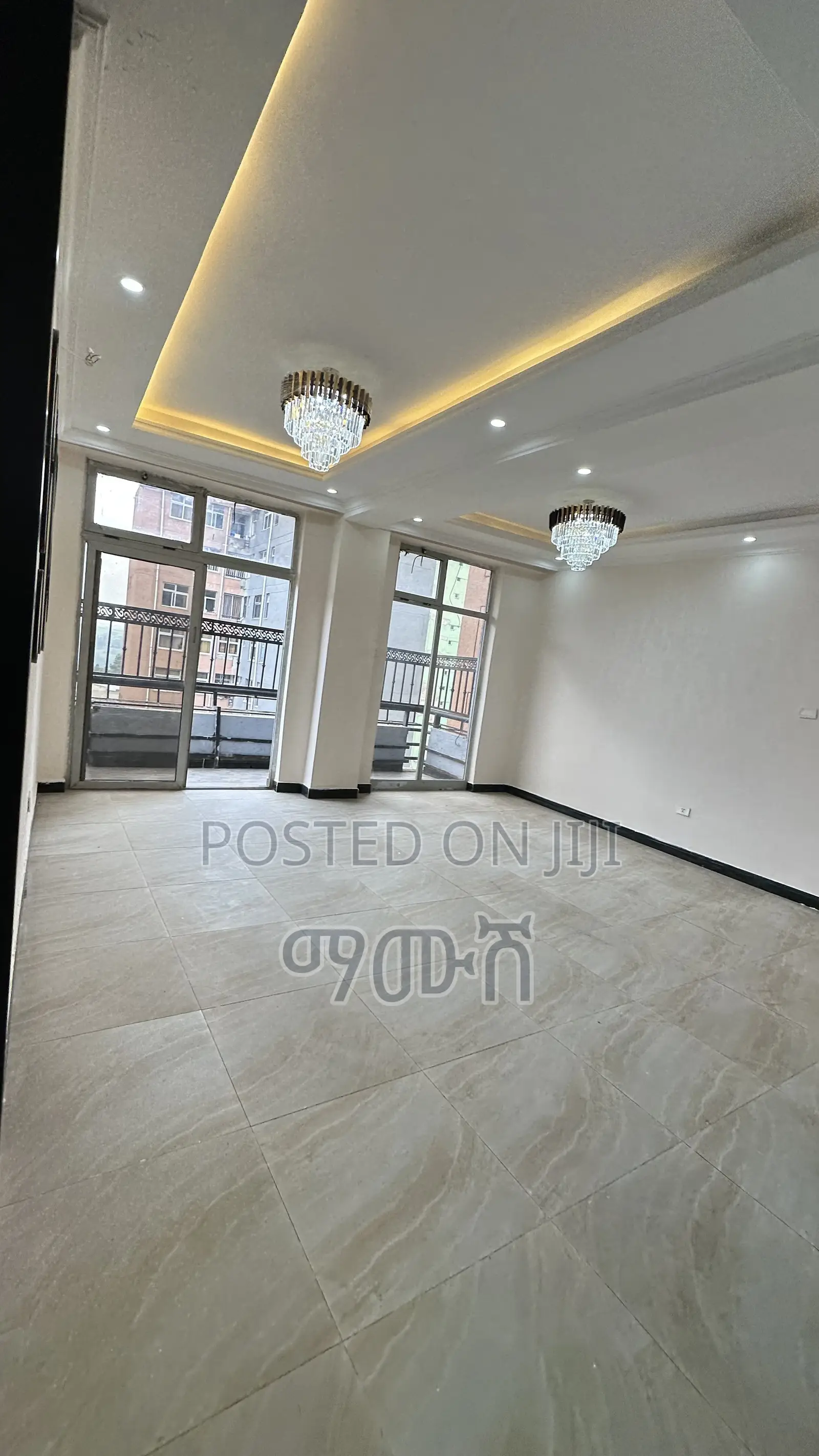 Furnished 3bdrm Condo in አያት, Bole for sale