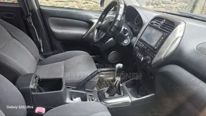 Toyota RAV4 2005 Gray