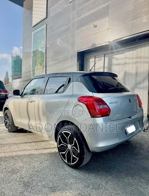 Suzuki Swift RS 2022 Silver